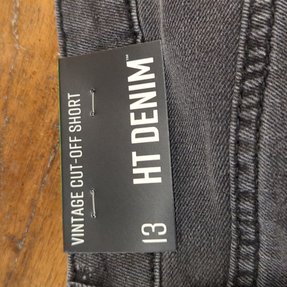 HT Denim Ultra high rise vintage cut off shorts size 13 - Picture 3 of 3
